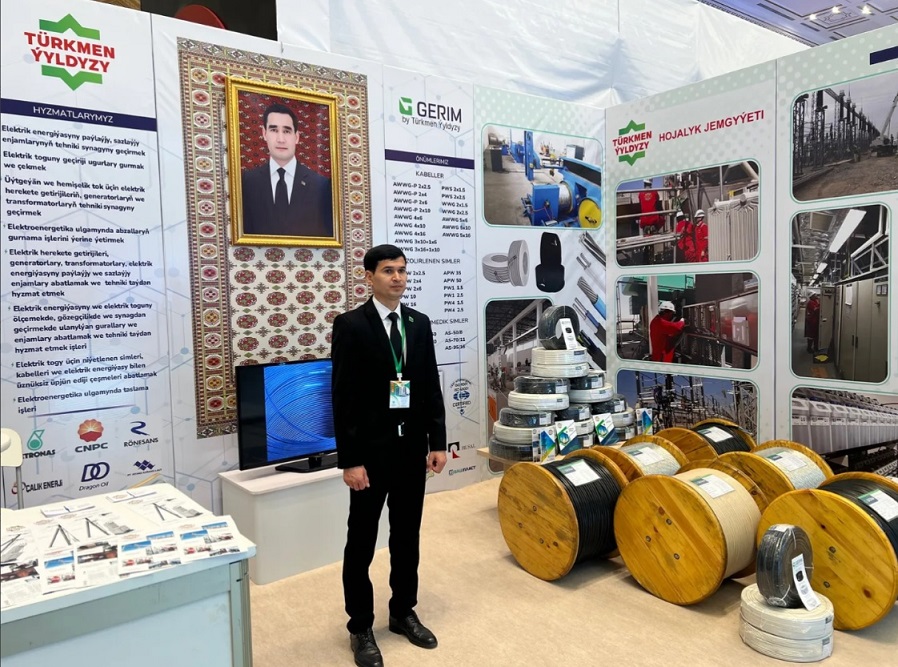 Выставка в честь 16-й годовщины образования СППТ